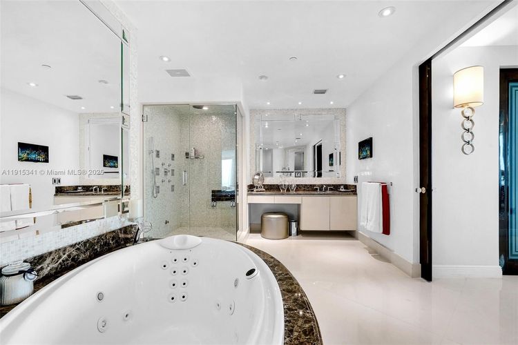 Turnberry Ocean Colony #2603 image #34