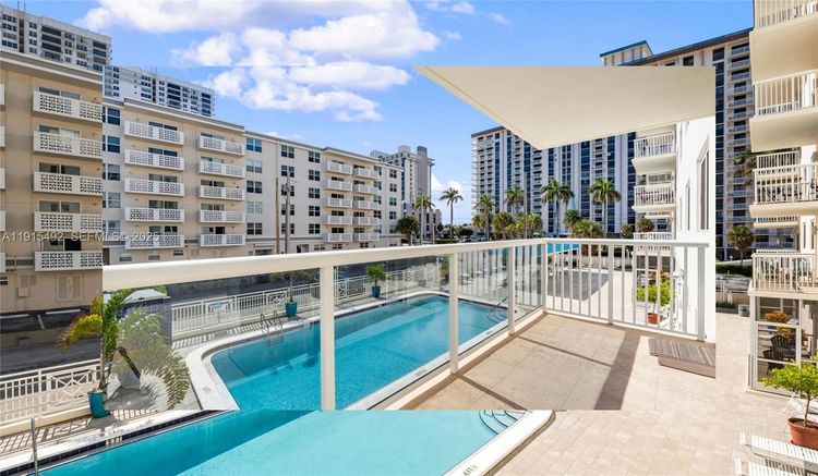 Hyde Park Towers #207 image #24