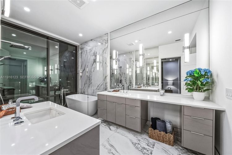 Koya Bay #9 image #25