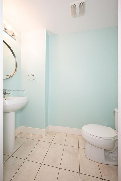 Quantum on the Bay #4019 image #14