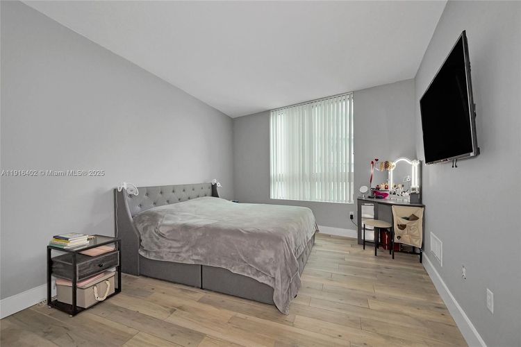 Quantum on the Bay #4019 image #16