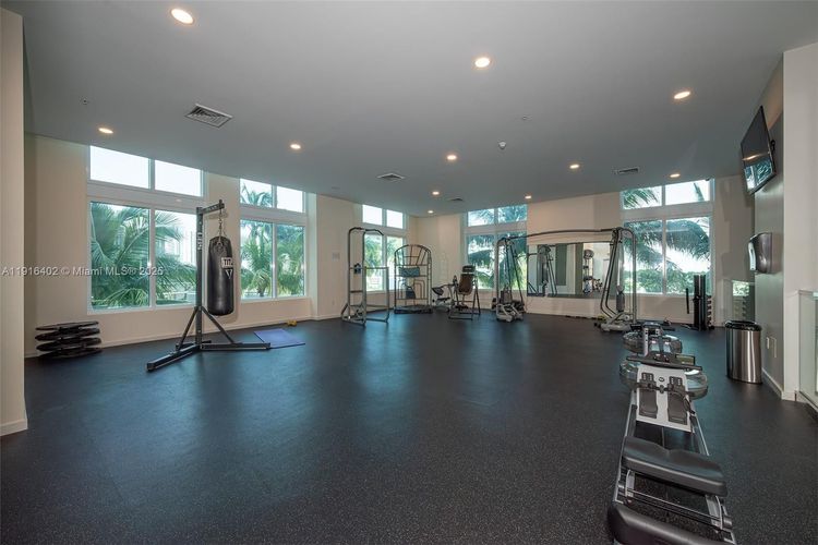 Quantum on the Bay #4019 image #30