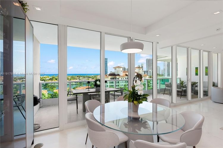 Porto Vita South Tower #1103 image #16