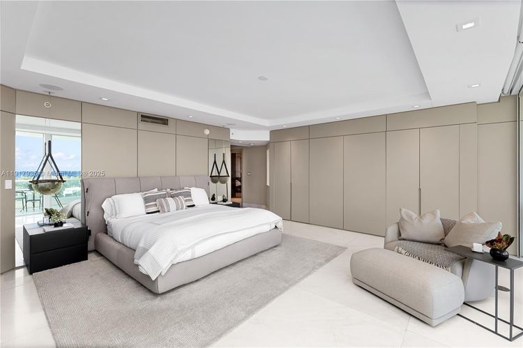 Porto Vita South Tower #1103 image #19