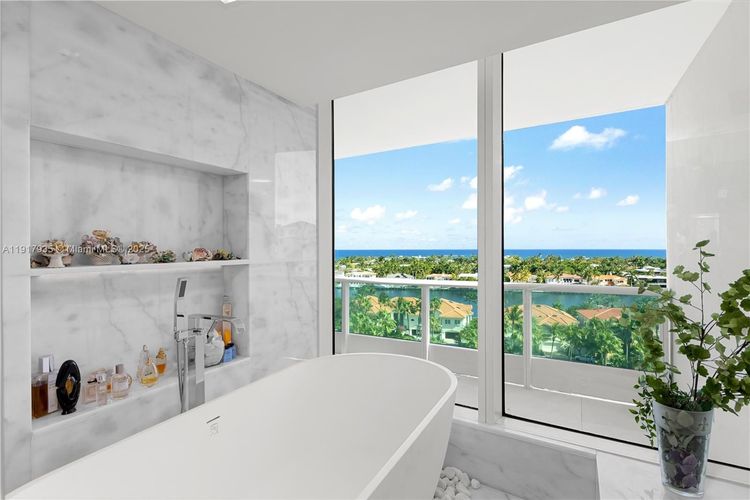 Porto Vita South Tower #1103 image #23