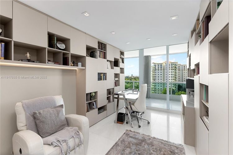 Porto Vita South Tower #1103 image #29