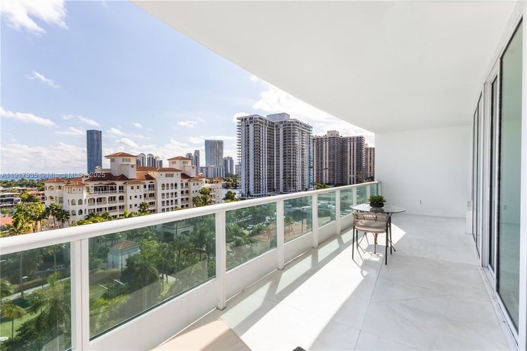 Porto Vita South Tower #1103 image #40