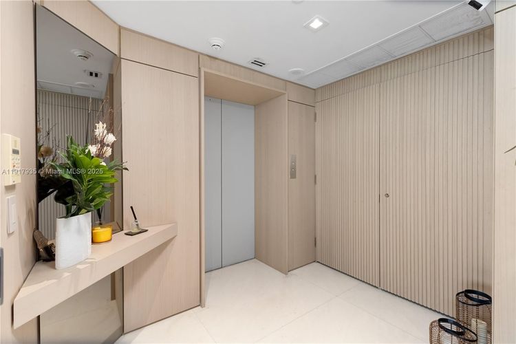 Porto Vita South Tower #1103 image #43