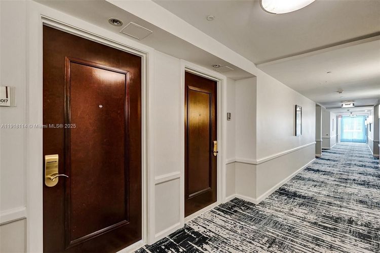 Fontainebleau III Sorrento #1118 image #32