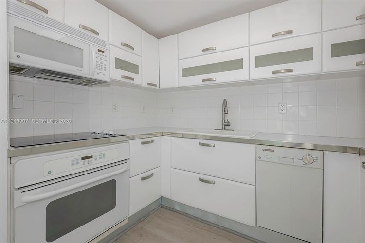 Regatta #310 image #7