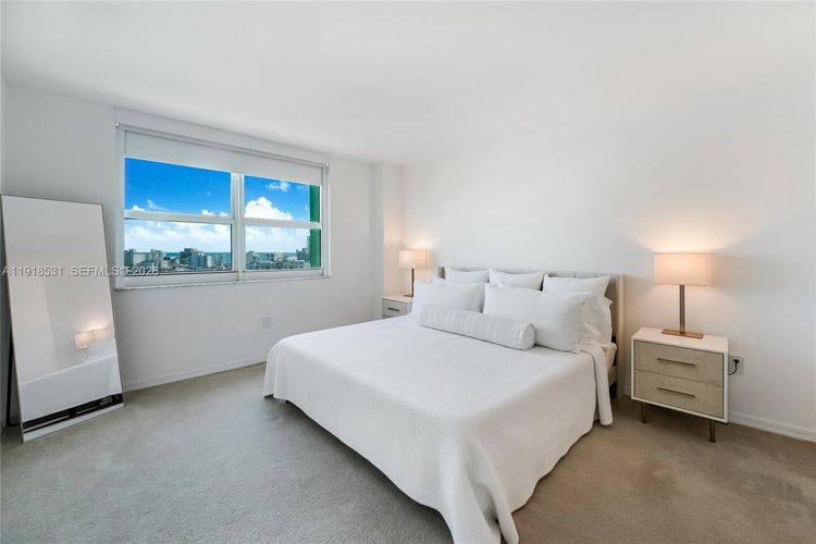 Yacht Club at Portofino #1209 image #13