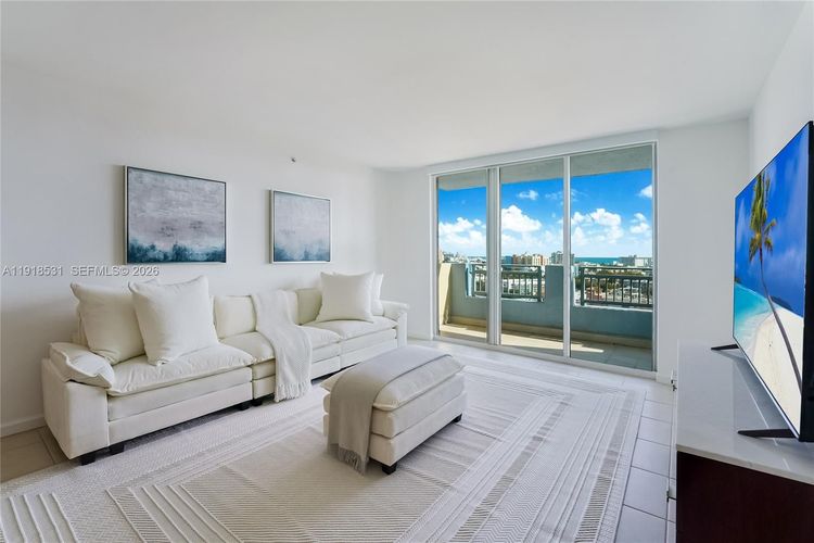 Yacht Club at Portofino #1209 image #6