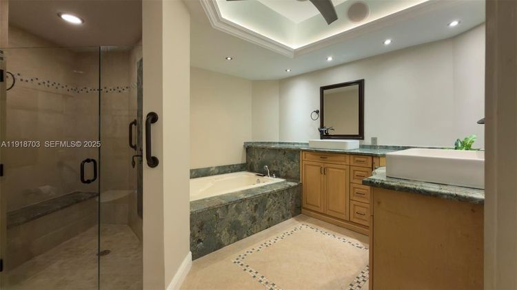 Williams Island 2000 #3004 image #12