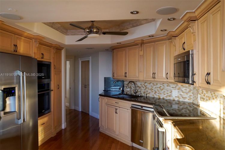 Williams Island 2000 #3004 image #43