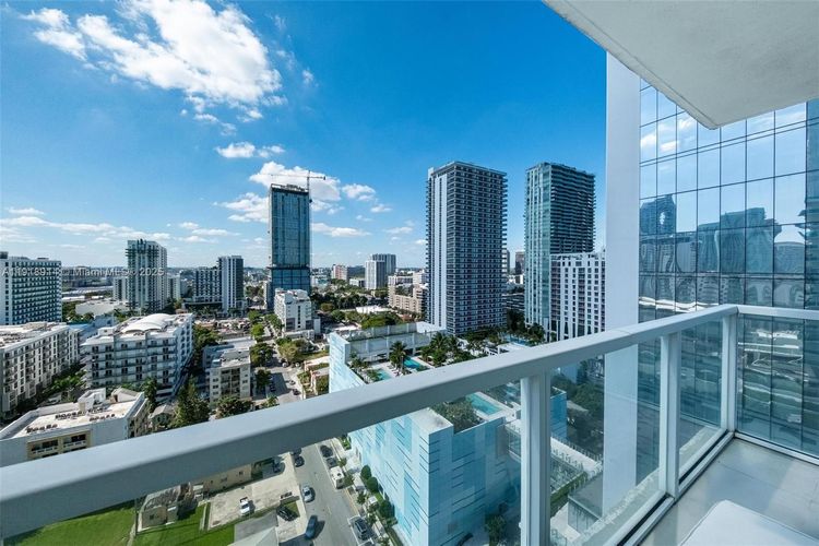 Onyx #1805 image #41