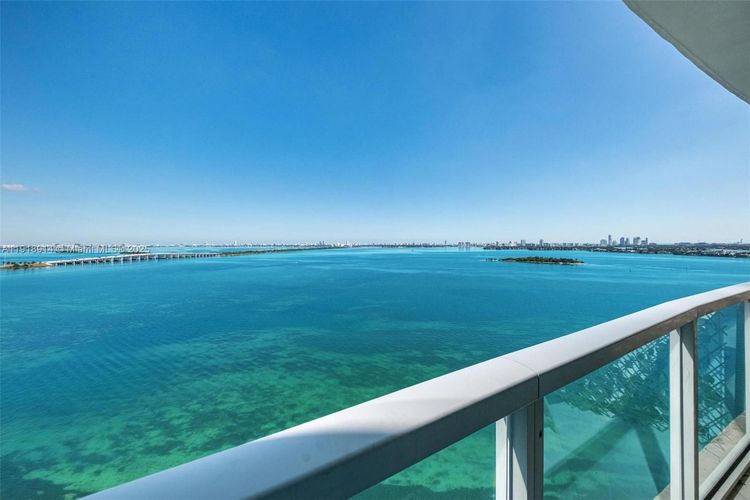 Onyx #1805 image #42