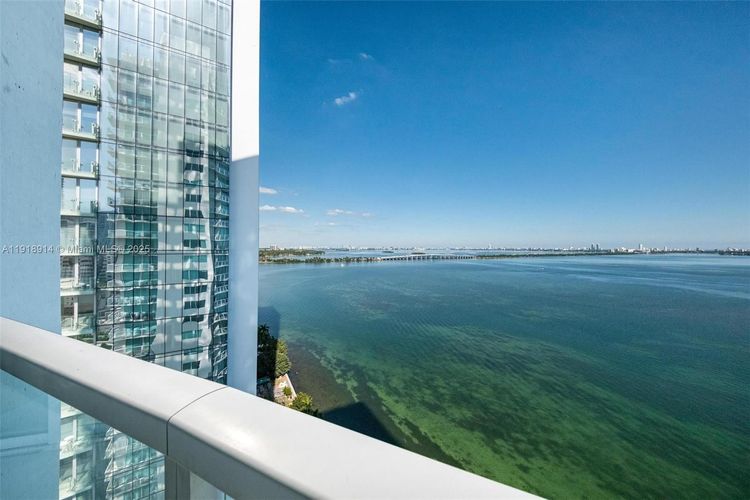 Onyx #1805 image #43