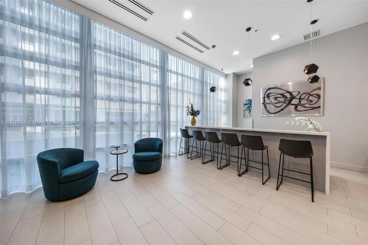 Onyx #1805 image #54