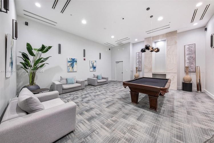 Onyx #1805 image #56