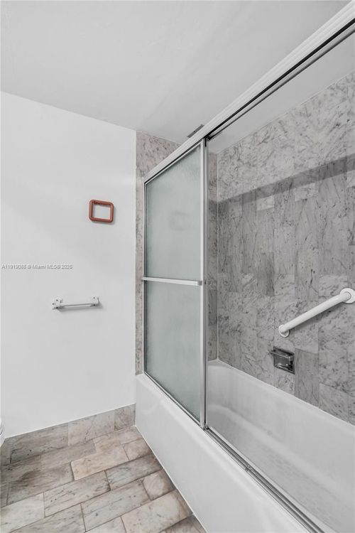 Bayshore Place #608B image #20