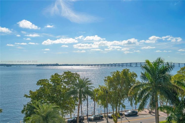 Bayshore Place #608B image #26