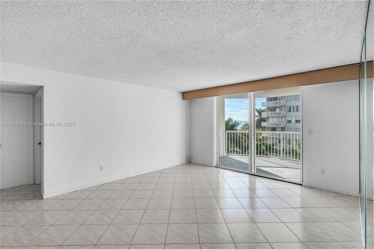 Bayshore Place #608B image #6