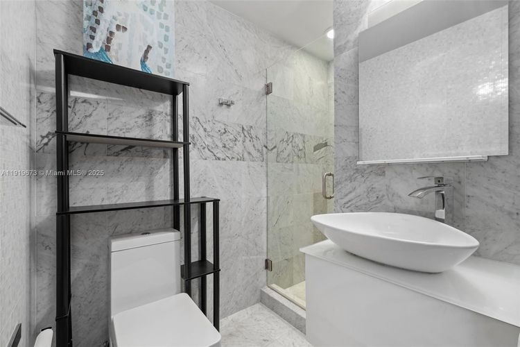 Infinity at Brickell #4606 image #15