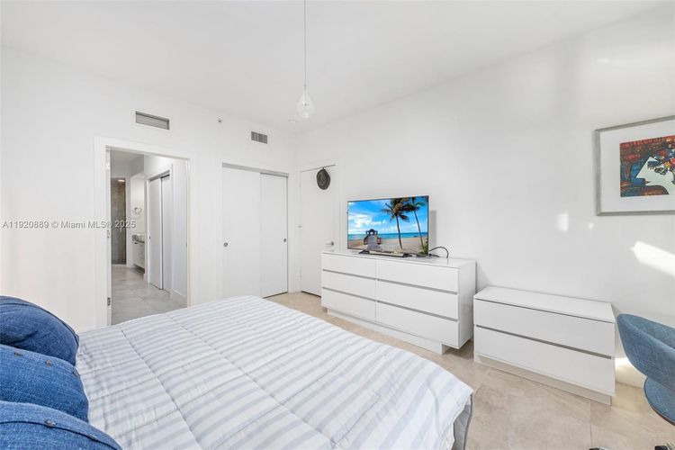 Ocean Club - Resort Villa Two #305 image #7