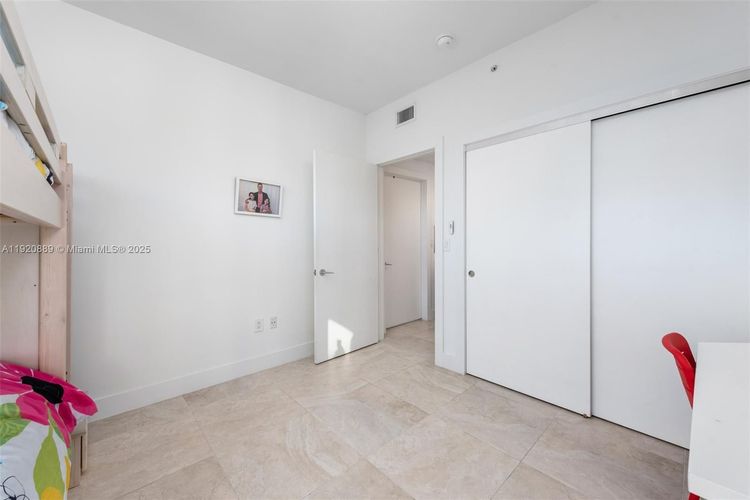 Ocean Club - Resort Villa Two #305 image #9