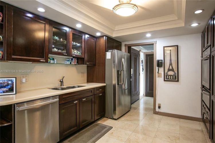 Cricket Club Miami #2105 image #12