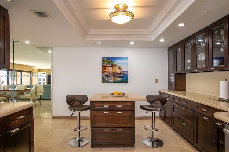 Cricket Club Miami #2105 image #9