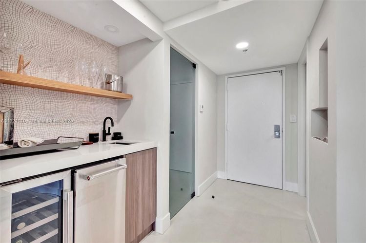 Imperial at Brickell #1202 image #10