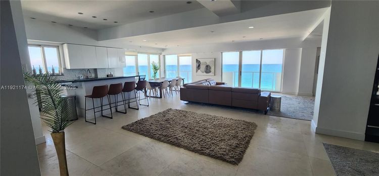 Spiaggia #PH-02 image #10