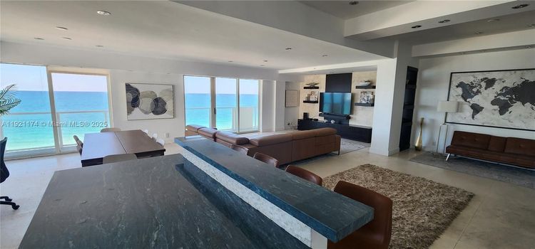 Spiaggia #PH-02 image #12