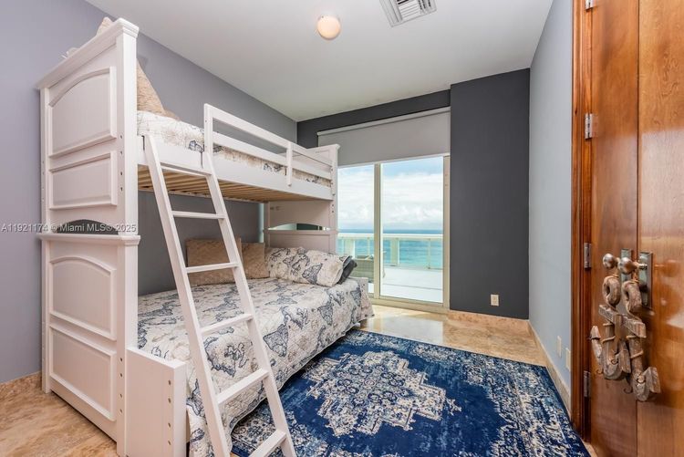 Spiaggia #PH-02 image #20