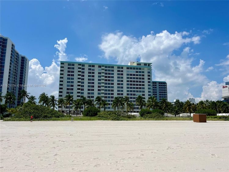 Triton Towers #1201 image #20