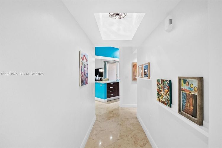 Turnberry Village #212 image #21