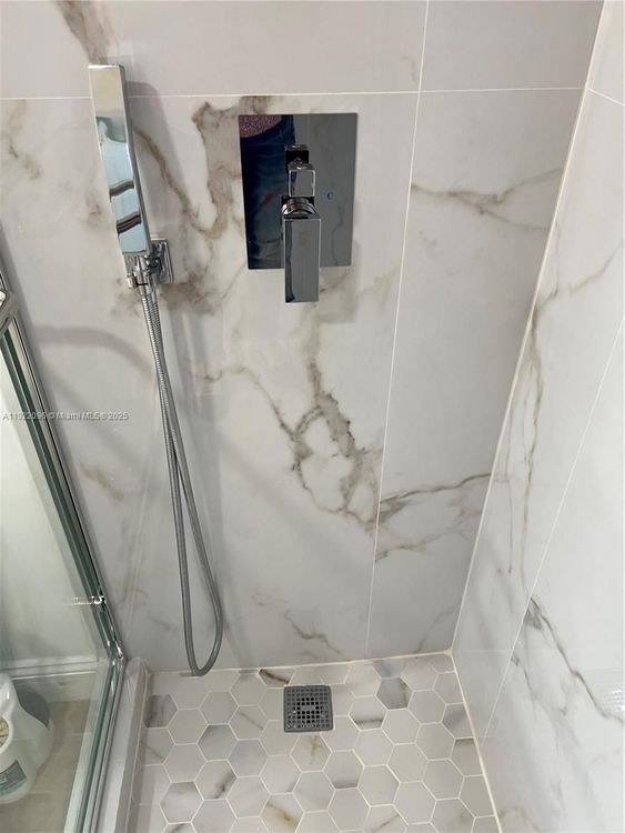 Ocean Point #523 image #22