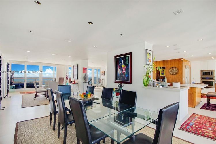 The Palace Condo #A-3902 image #6