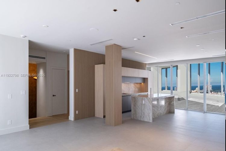 Icon Brickell I #5701 image #18