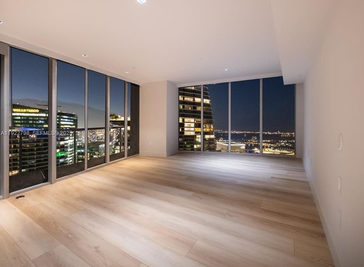 Icon Brickell I #5701 image #28