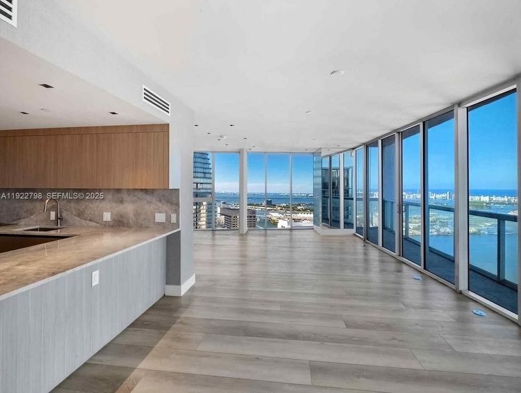 Icon Brickell I #5701 image #35