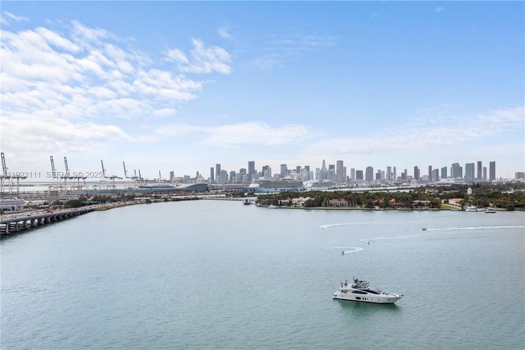 Bentley Bay #1514 image #18