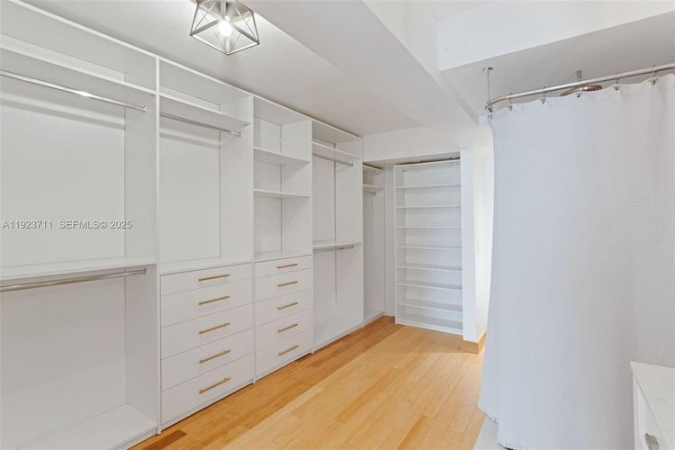 Brickell Park #1102 image #20