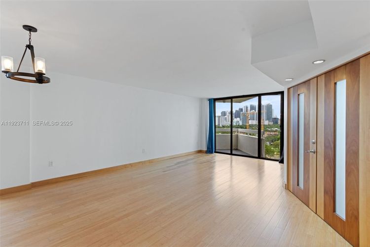 Brickell Park #1102 image #22