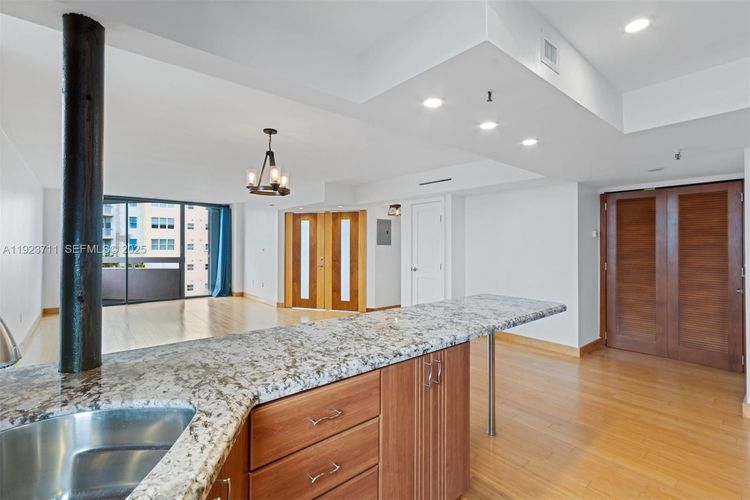 Brickell Park #1102 image #6