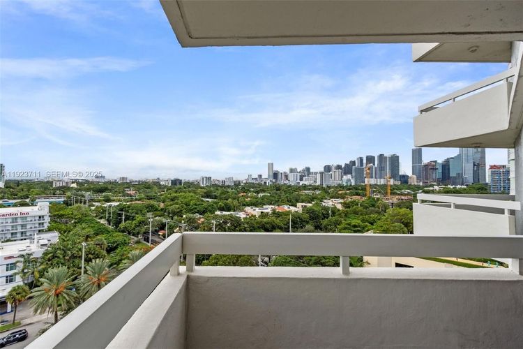 Brickell Park #1102 image #8