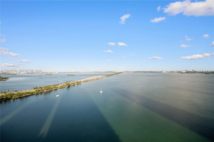 One Paraiso #2805 image #22