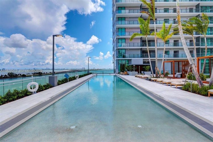 One Paraiso #2805 image #35