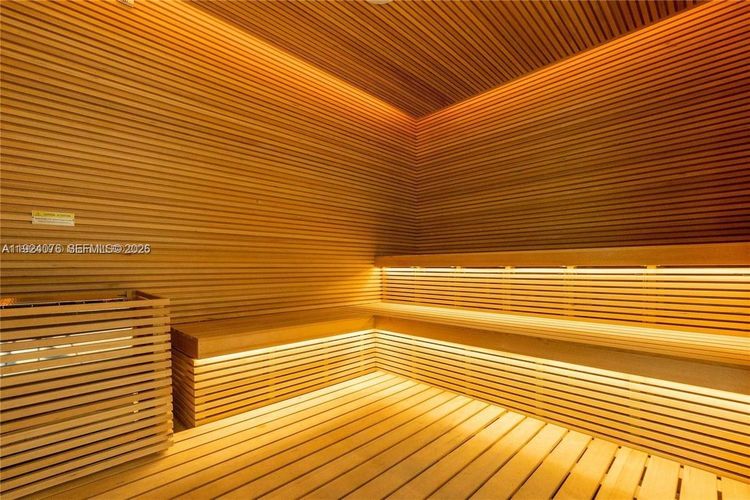 One Paraiso #2805 image #42